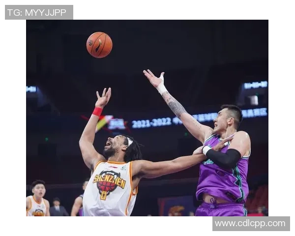 深圳篮球队在篮球意识排行榜中荣获第九名展现出强大团队实力与潜力